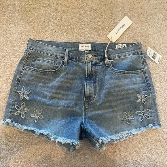 DRIFTWOOD Blue Jean Shorts with Stylish Design - Picture 2 of 5